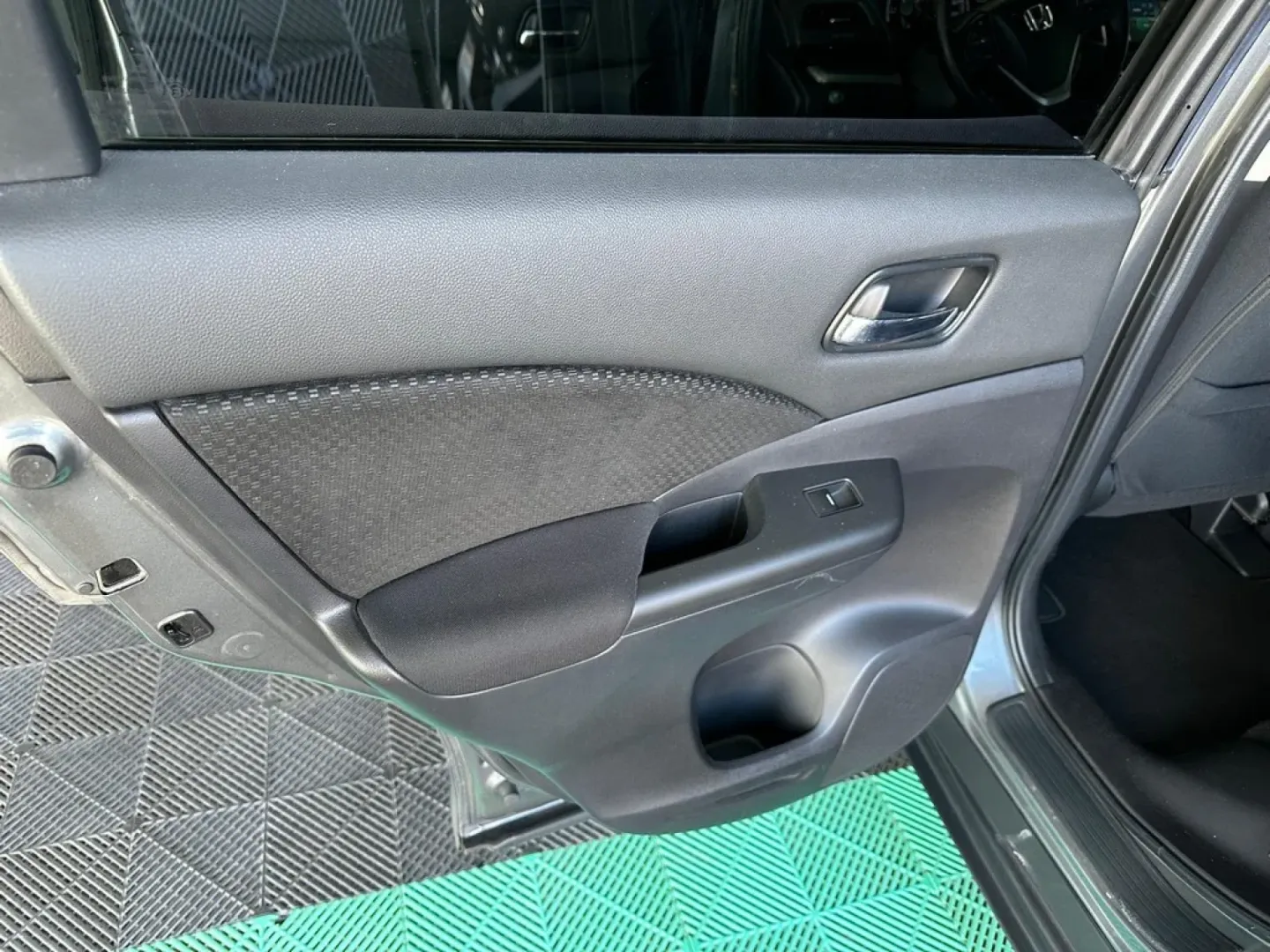 Cumpara/ Vinde online Honda CR-V 2017 SH, la cel mai bun pret pentru tine!