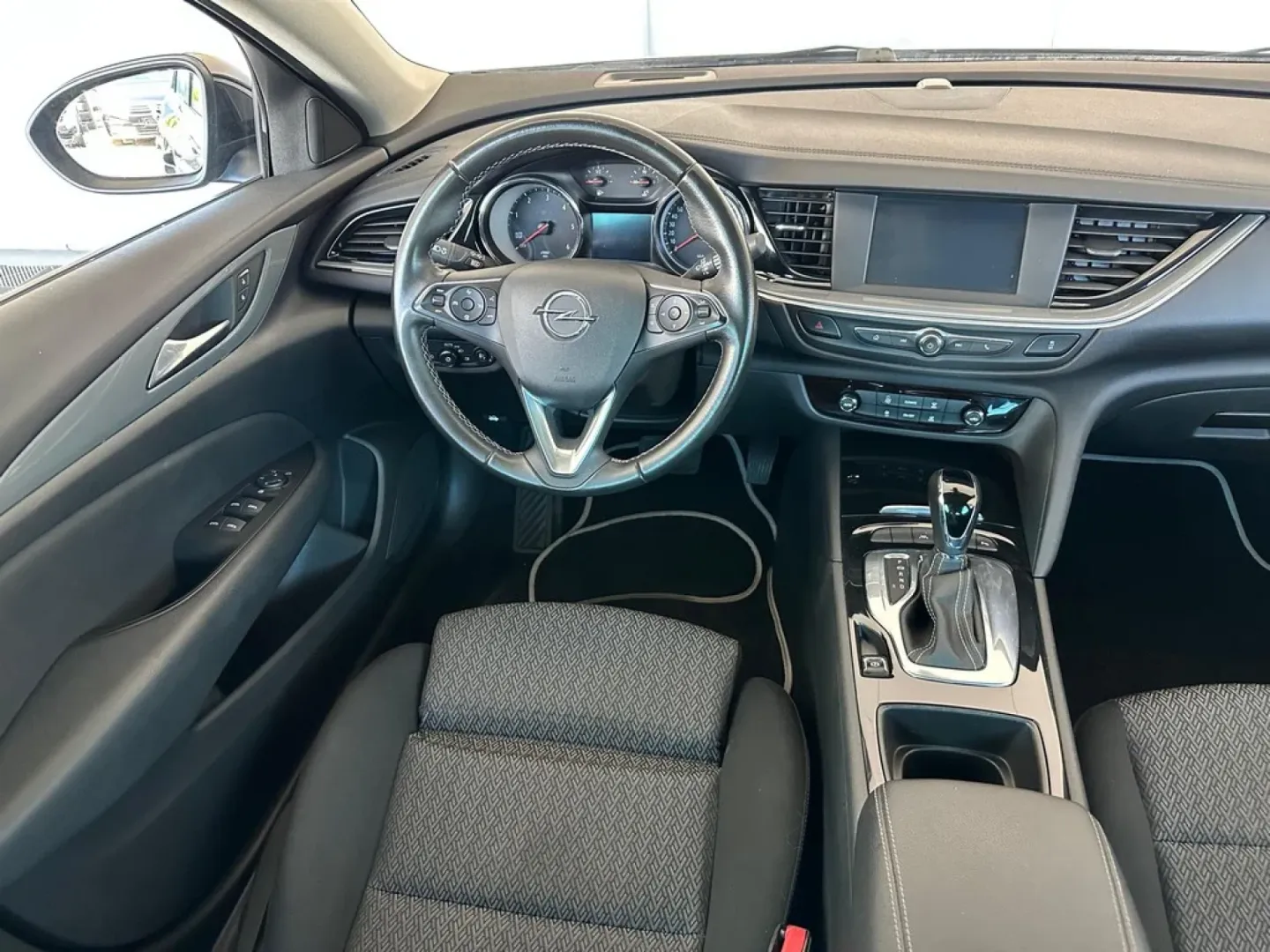 Cumpara/ Vinde online Opel Insignia 2019 SH, la cel mai bun pret pentru tine!