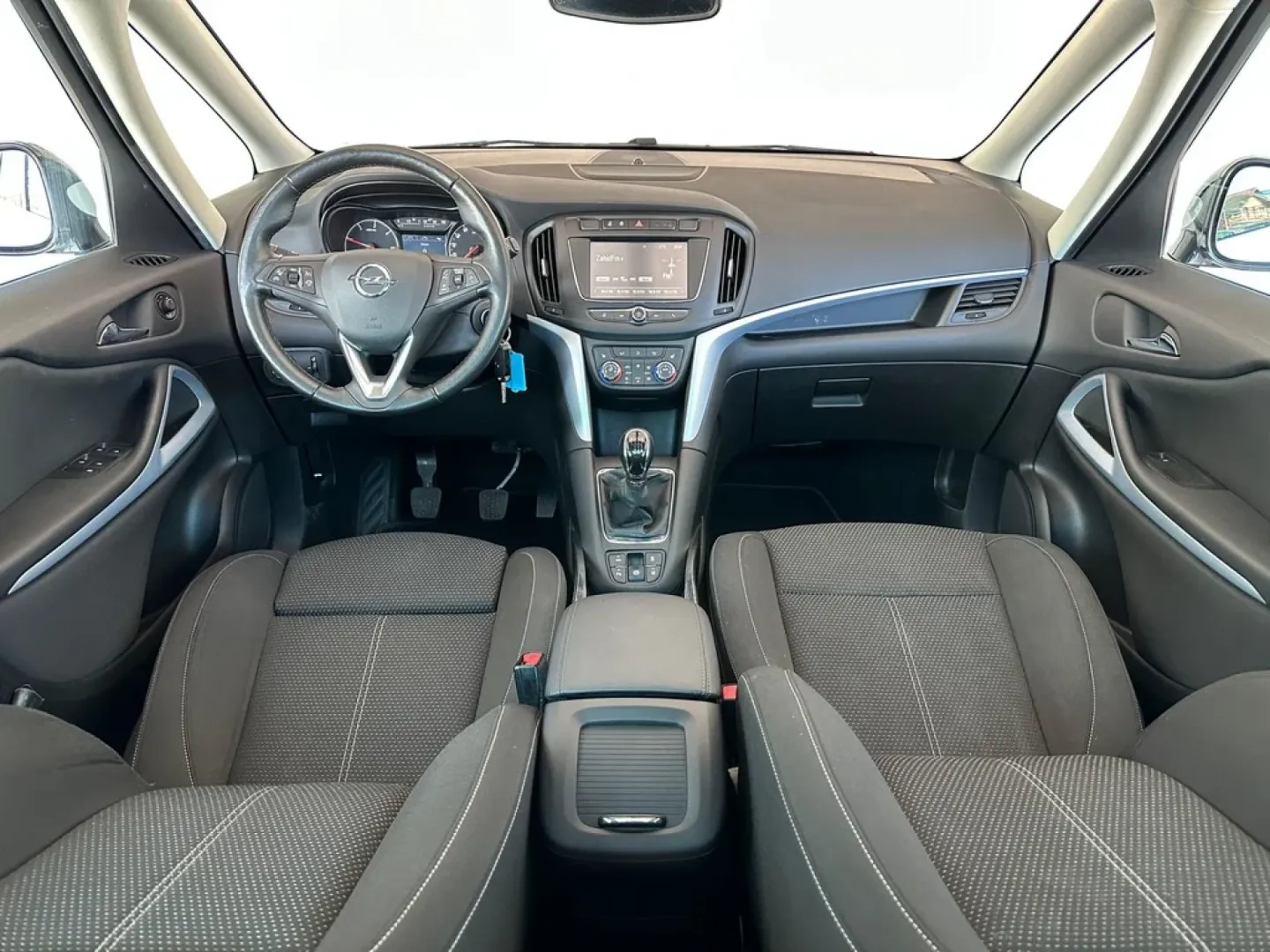 Cumpara/ Vinde online Opel Zafira 2019 SH, la cel mai bun pret pentru tine!