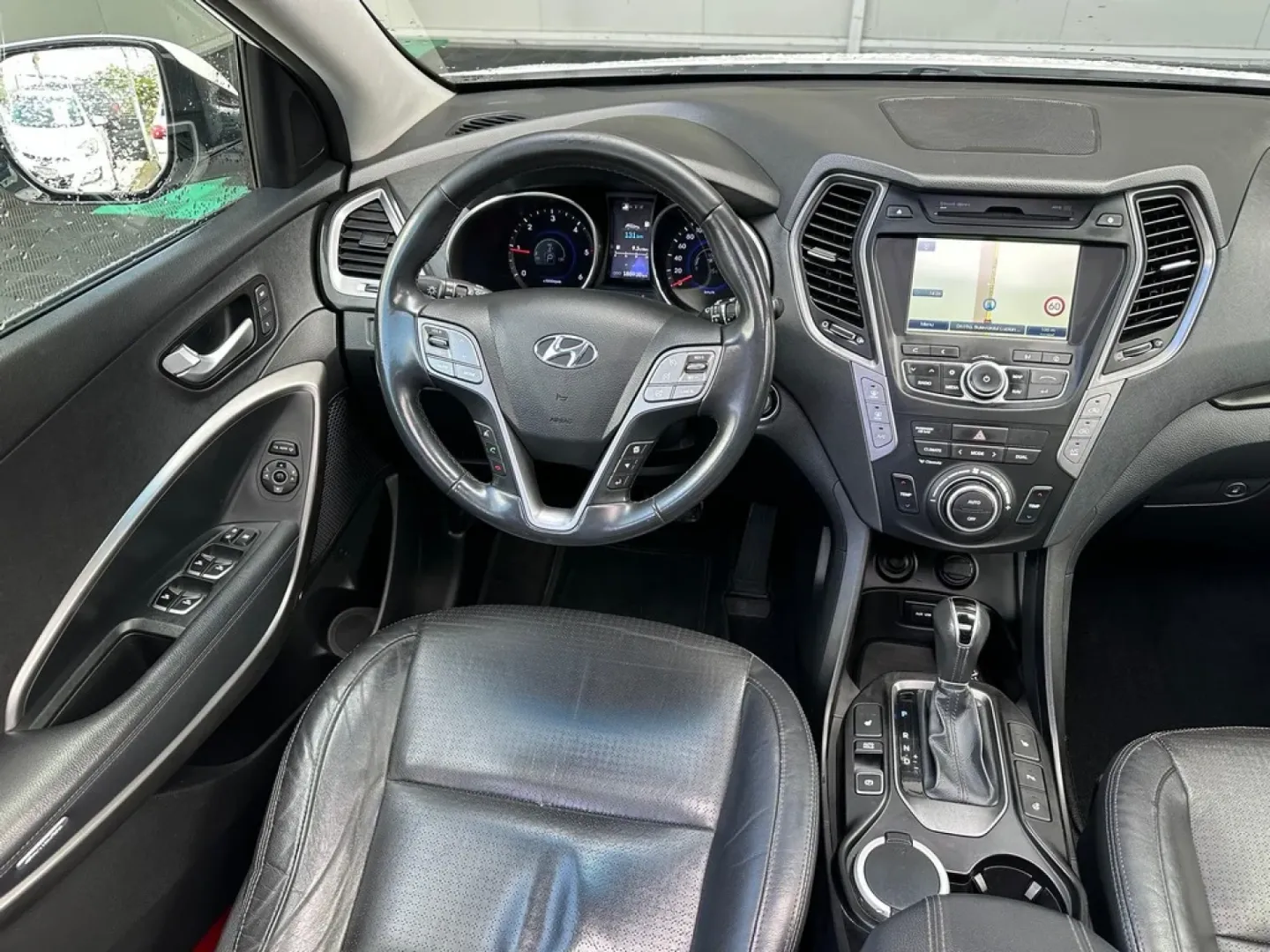Cumpara/ Vinde online Hyundai Santa Fe 2013 SH, la cel mai bun pret pentru tine!
