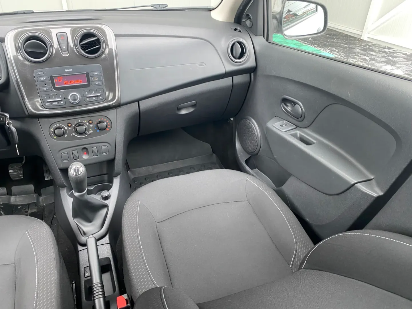 Cumpara/ Vinde online Dacia Logan 2019 SH, la cel mai bun pret pentru tine!