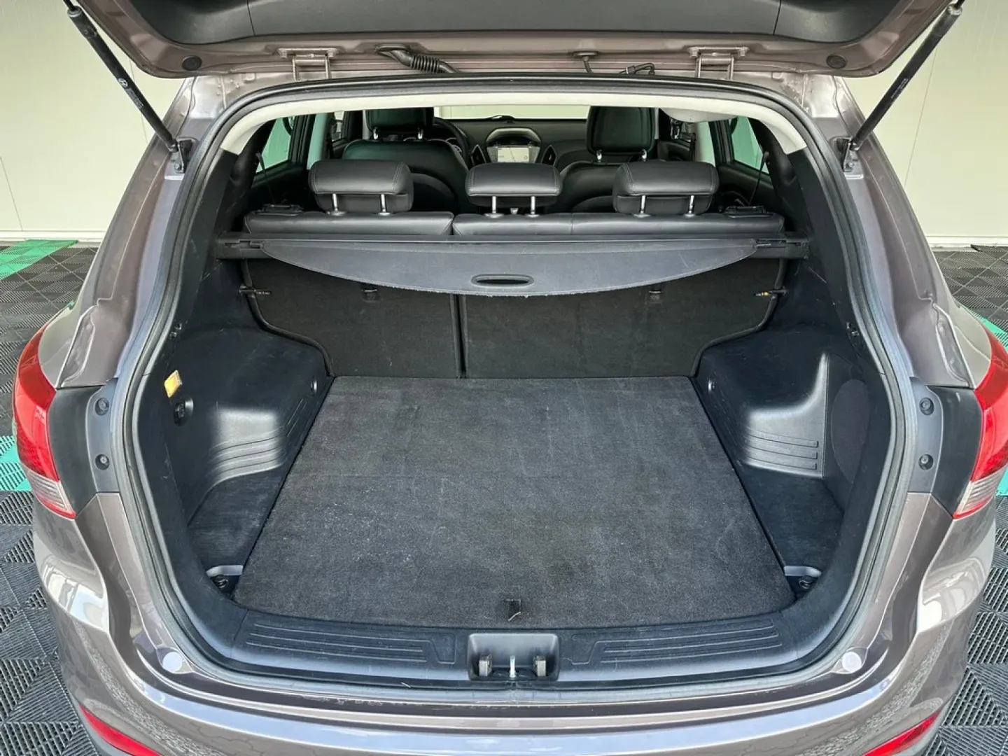 Cumpara/ Vinde online Hyundai ix35 2013 SH, la cel mai bun pret pentru tine!