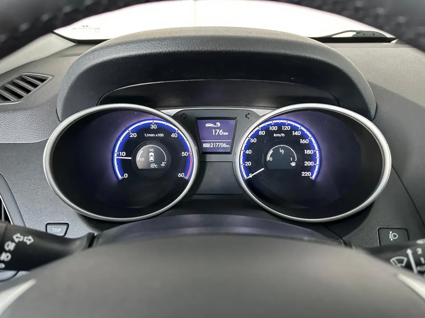 Cumpara/ Vinde online Hyundai ix35 2013 SH, la cel mai bun pret pentru tine!