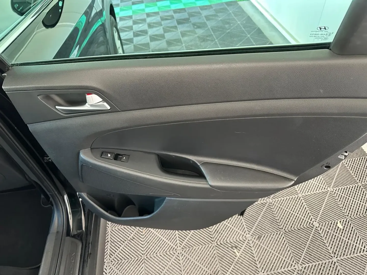 Cumpara/ Vinde online Hyundai Tucson 2016 SH, la cel mai bun pret pentru tine!