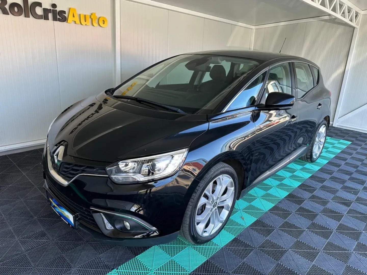 Cumpara/ Vinde online Renault Scenic 2018 SH, la cel mai bun pret pentru tine!