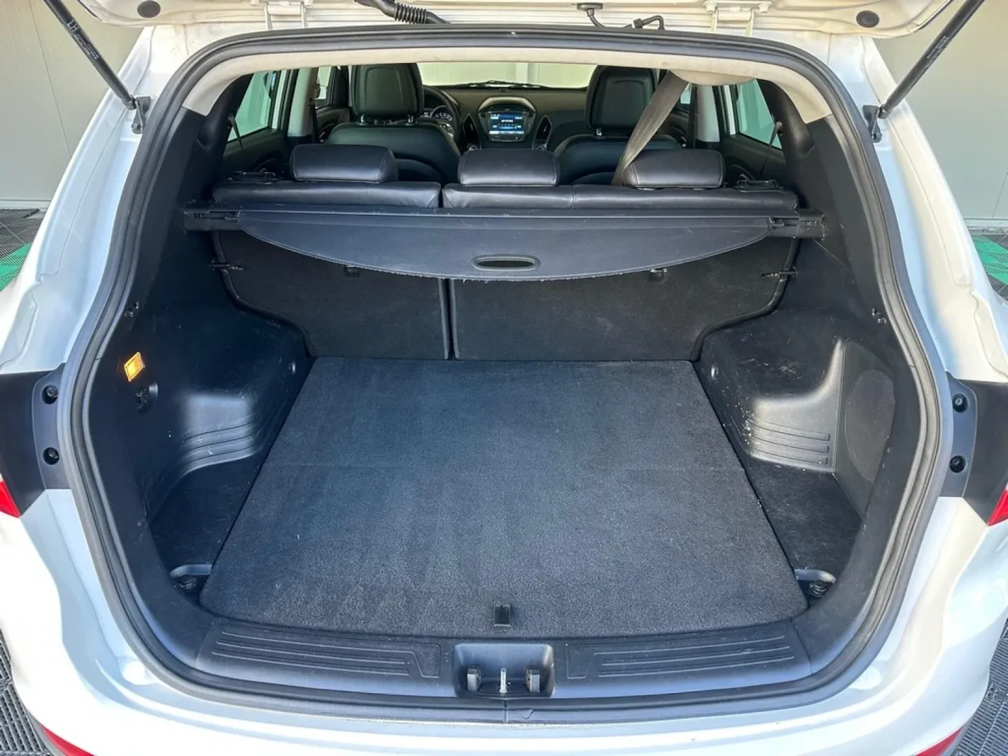 Cumpara/ Vinde online Hyundai ix35 2014 SH, la cel mai bun pret pentru tine!