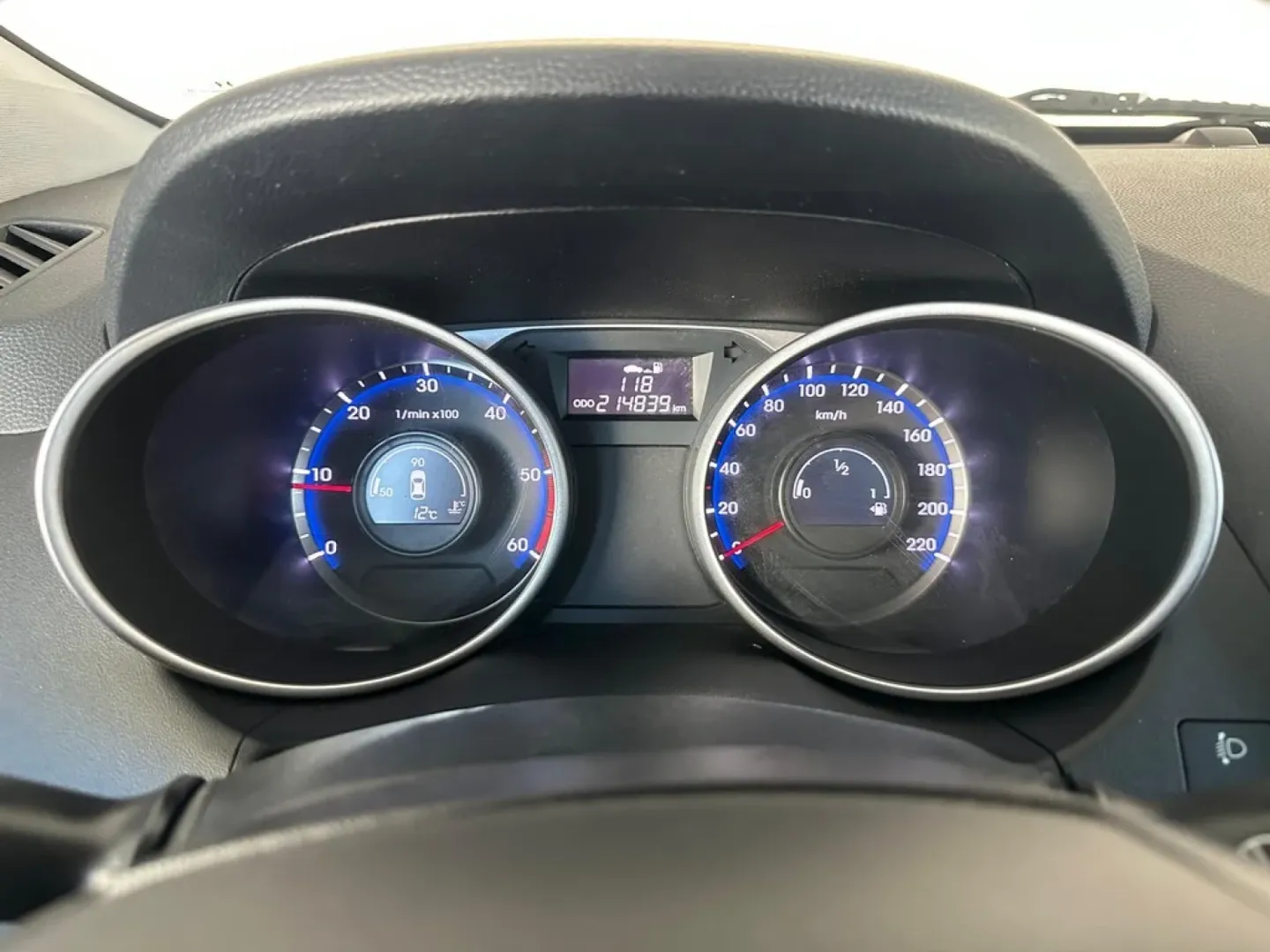 Cumpara/ Vinde online Hyundai ix35 2014 SH, la cel mai bun pret pentru tine!