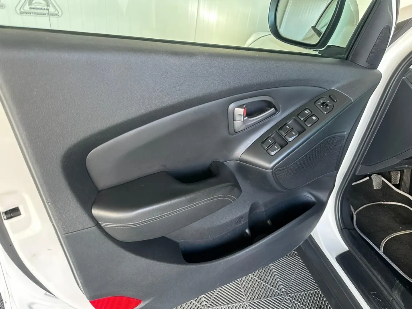 Cumpara/ Vinde online Hyundai ix35 2014 SH, la cel mai bun pret pentru tine!