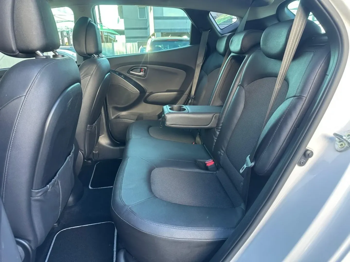 Cumpara/ Vinde online Hyundai ix35 2014 SH, la cel mai bun pret pentru tine!