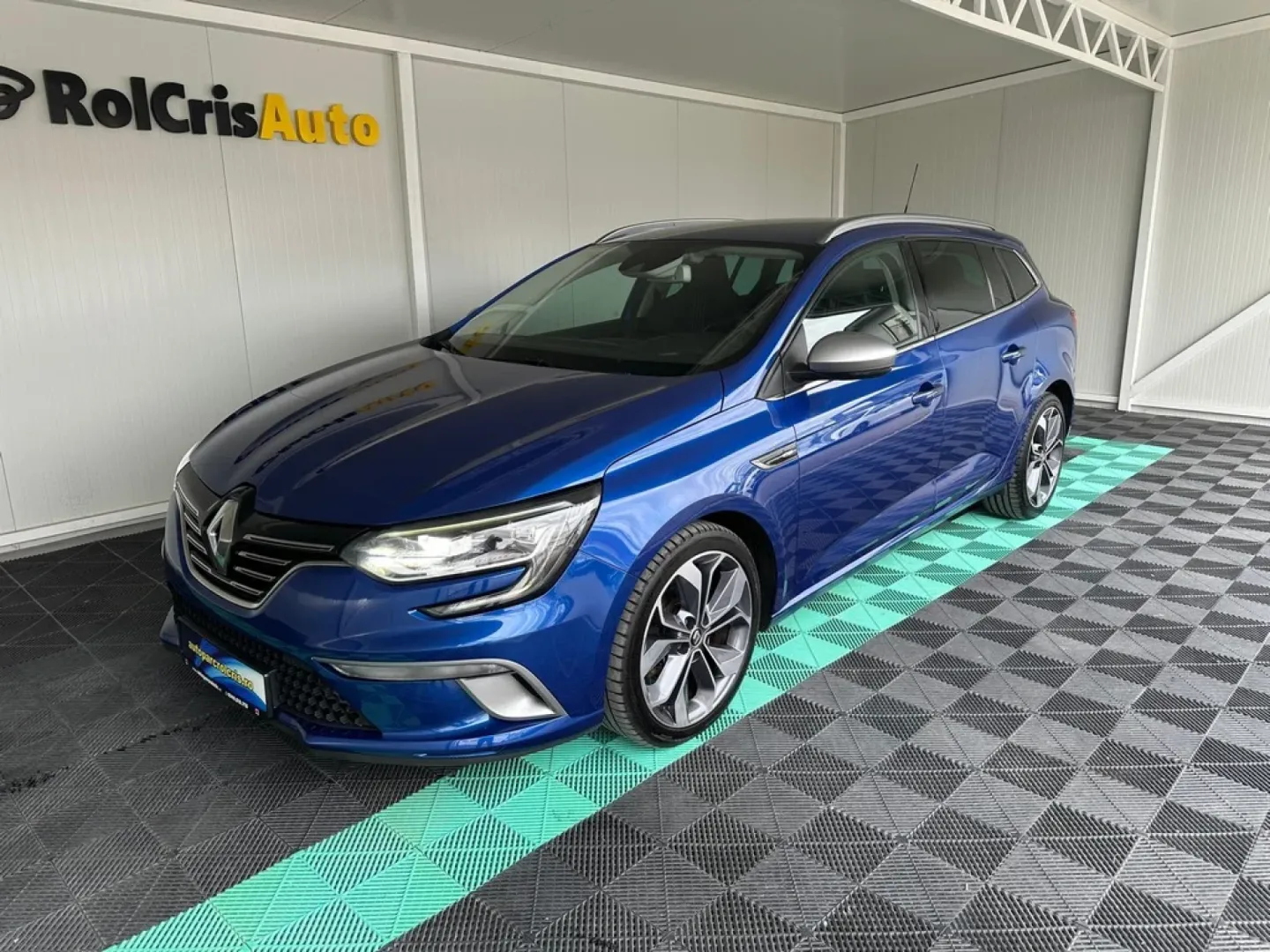 Cumpara/ Vinde online Renault Megane 2017 SH, la cel mai bun pret pentru tine!