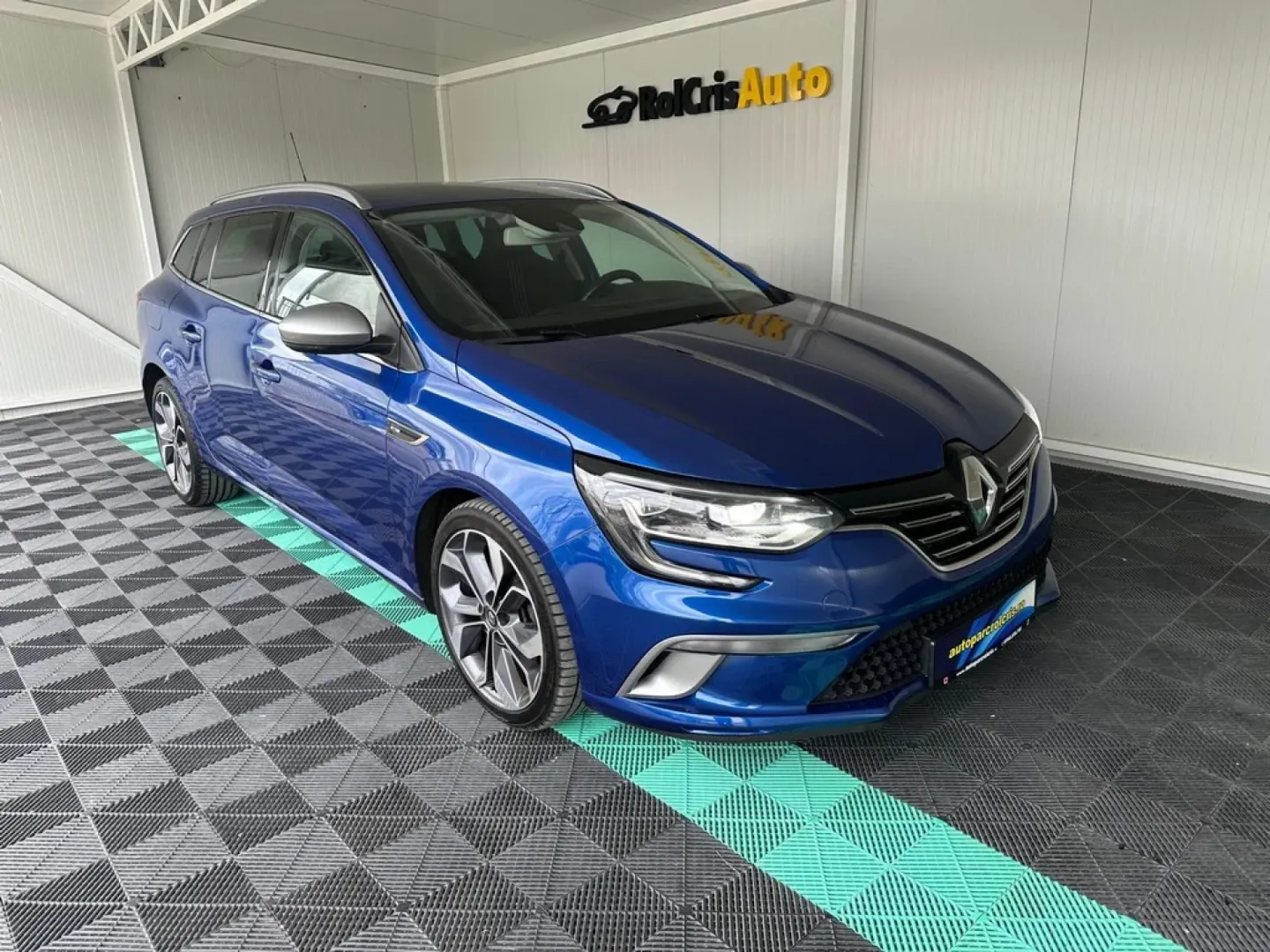 Cumpara/ Vinde online Renault Megane 2017 SH, la cel mai bun pret pentru tine!