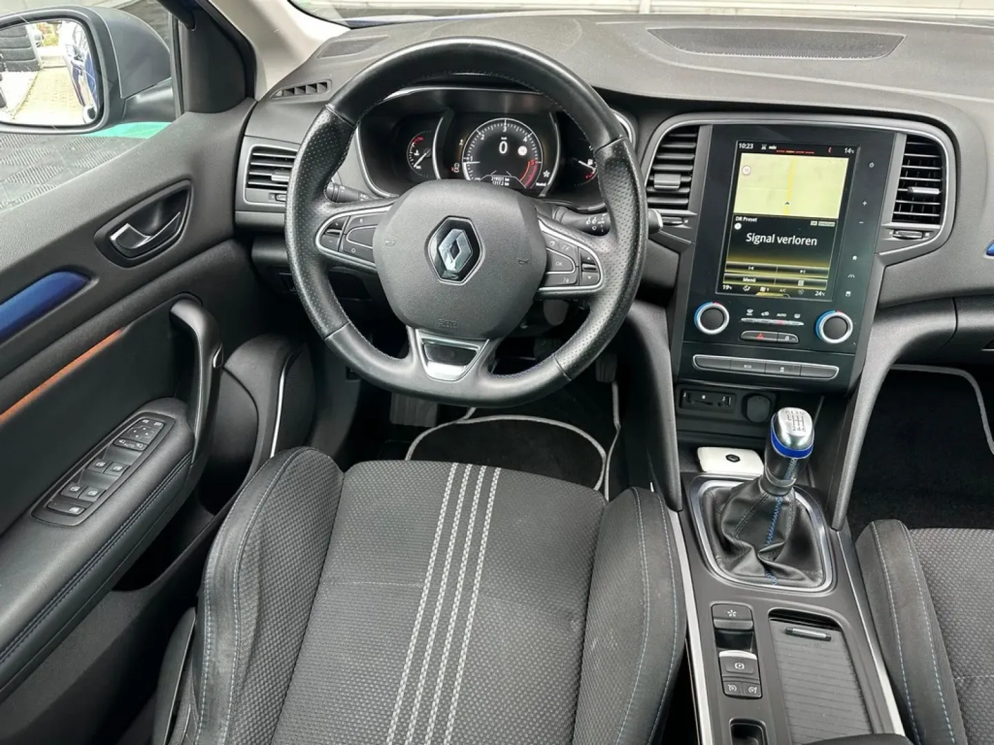 Cumpara/ Vinde online Renault Megane 2017 SH, la cel mai bun pret pentru tine!