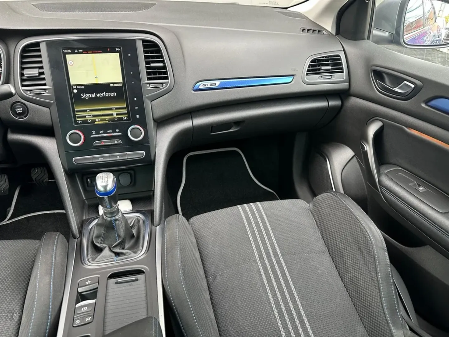 Cumpara/ Vinde online Renault Megane 2017 SH, la cel mai bun pret pentru tine!