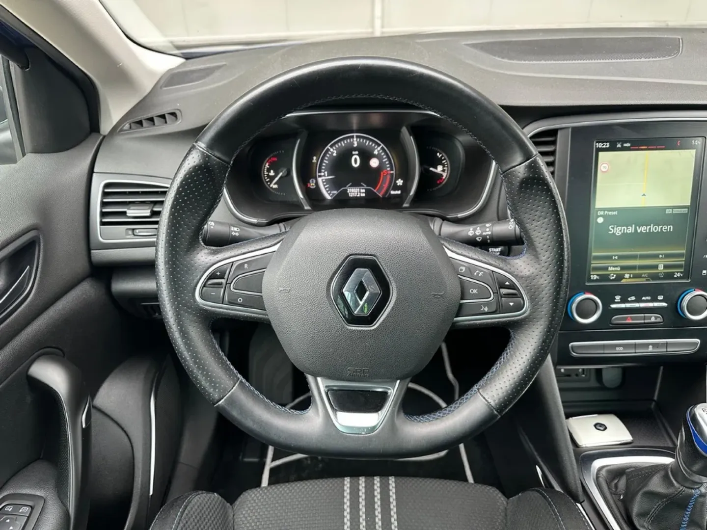 Cumpara/ Vinde online Renault Megane 2017 SH, la cel mai bun pret pentru tine!