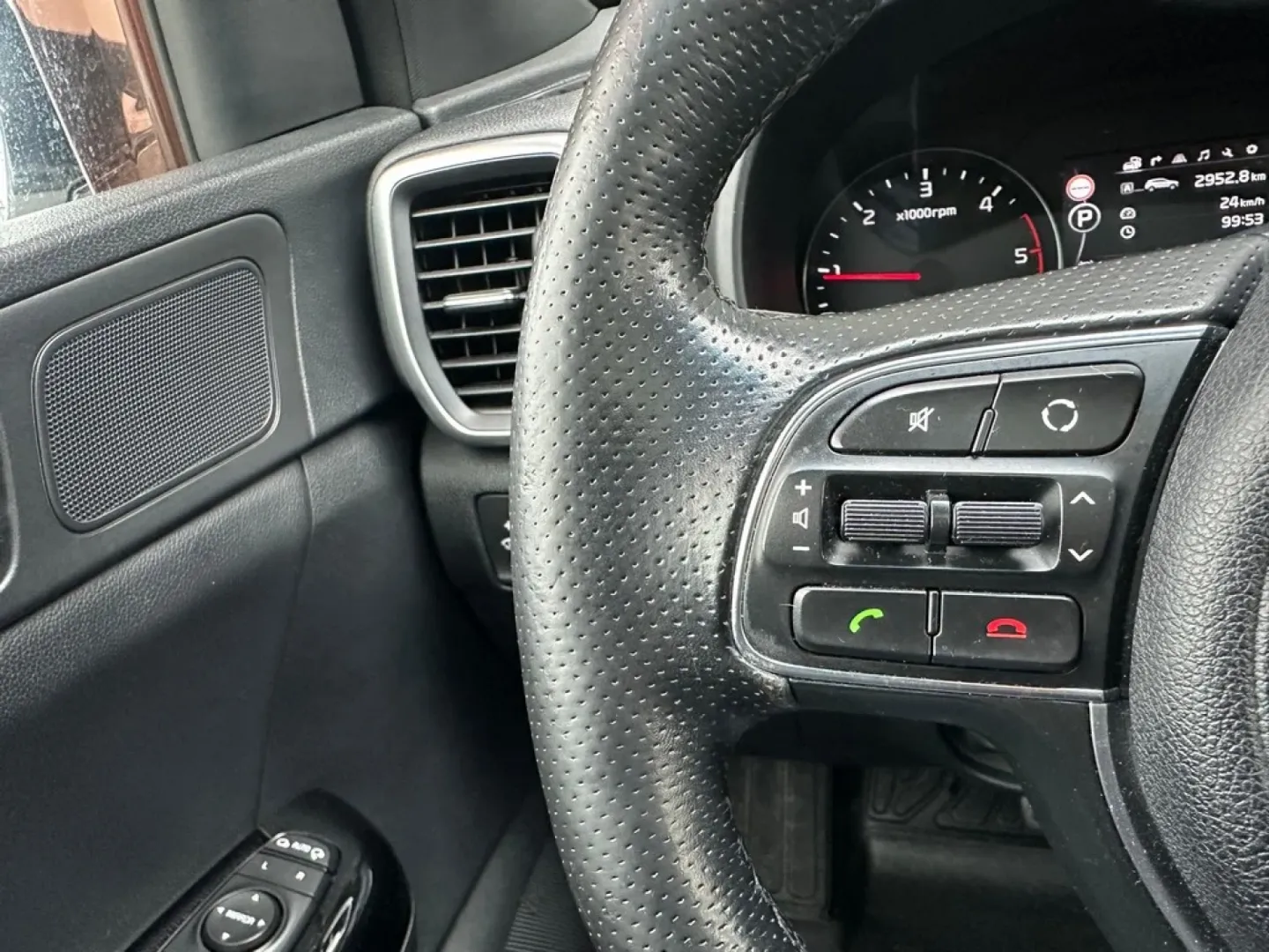 Cumpara/ Vinde online Kia Sportage 2016 SH, la cel mai bun pret pentru tine!