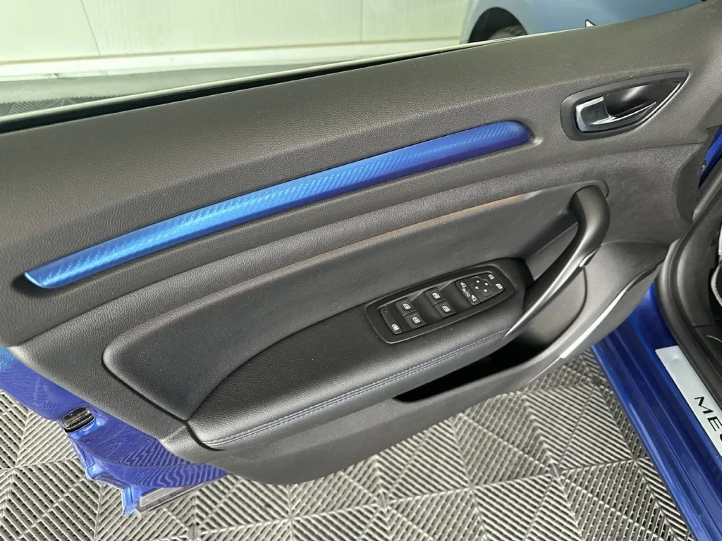 Cumpara/ Vinde online Renault Megane 2017 SH, la cel mai bun pret pentru tine!