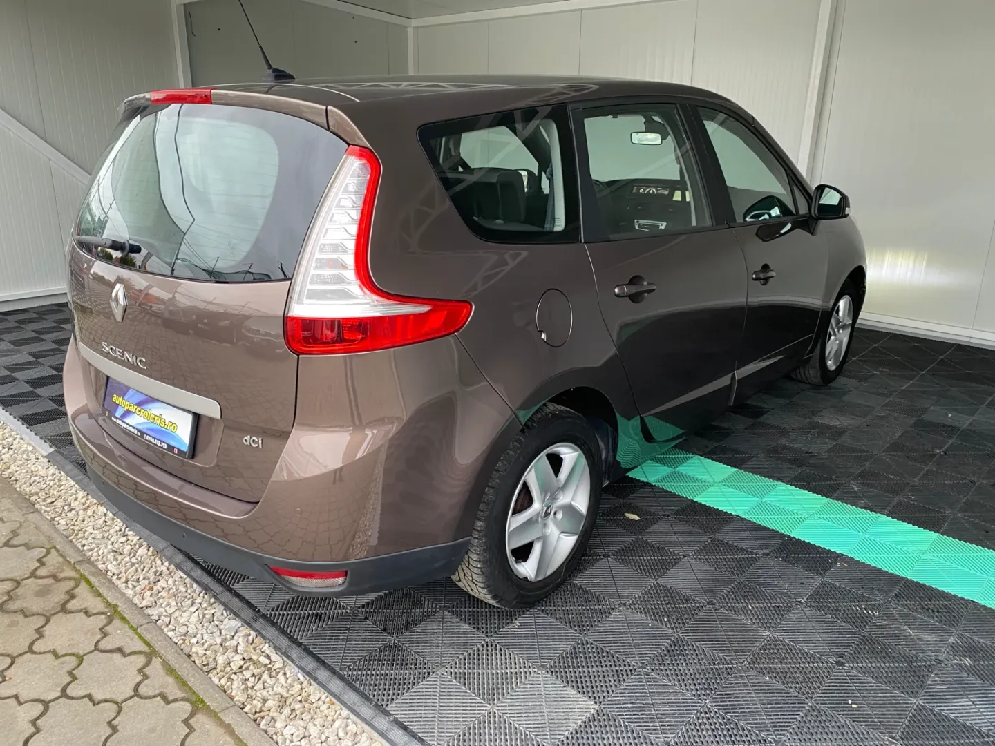 Cumpara/ Vinde online Renault Scenic 2013 SH, la cel mai bun pret pentru tine!