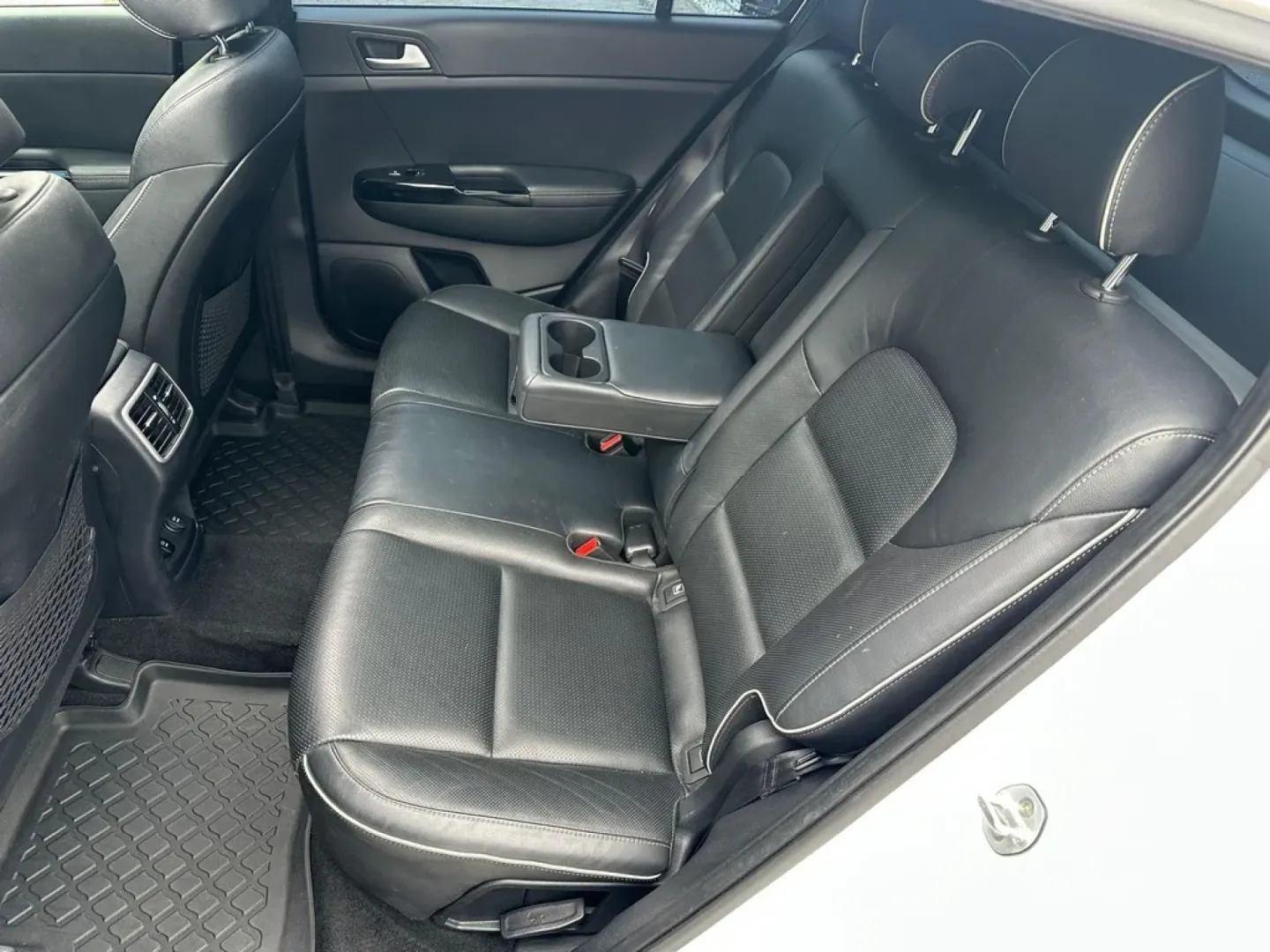 Cumpara/ Vinde online Kia Sportage 2016 SH, la cel mai bun pret pentru tine!