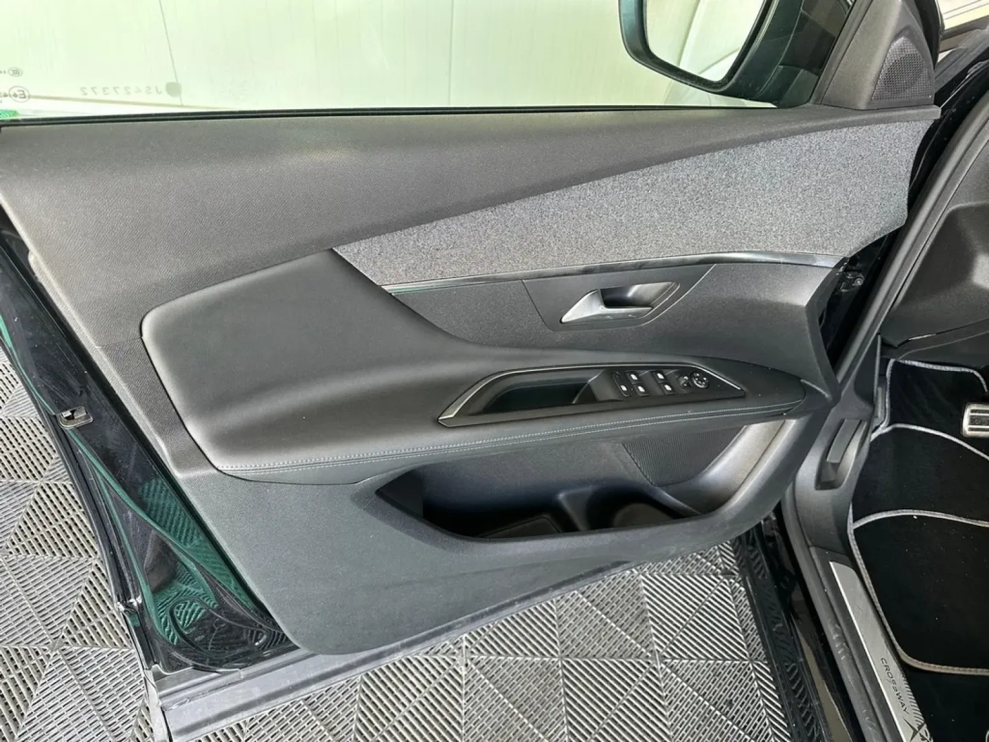 Cumpara/ Vinde online Peugeot 3008 2019 SH, la cel mai bun pret pentru tine!