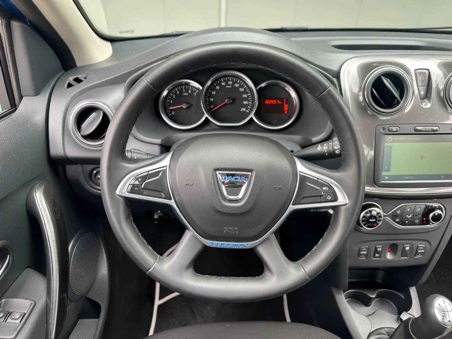 Cumpara/ Vinde online Dacia Sandero 2020 SH, la cel mai bun pret pentru tine!