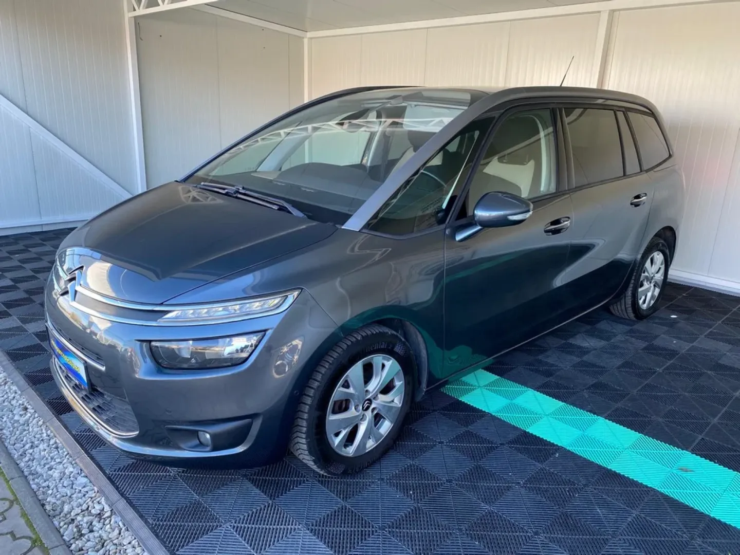 Cumpara/ Vinde online Citroen C4 2015 SH, la cel mai bun pret pentru tine!
