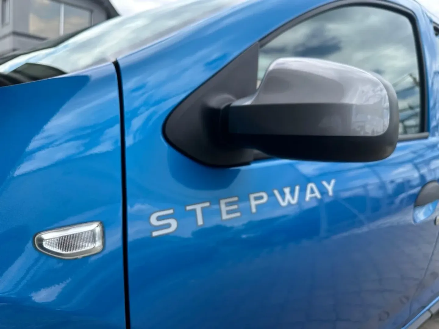 Cumpara/ Vinde online Dacia Sandero 2020 SH, la cel mai bun pret pentru tine!