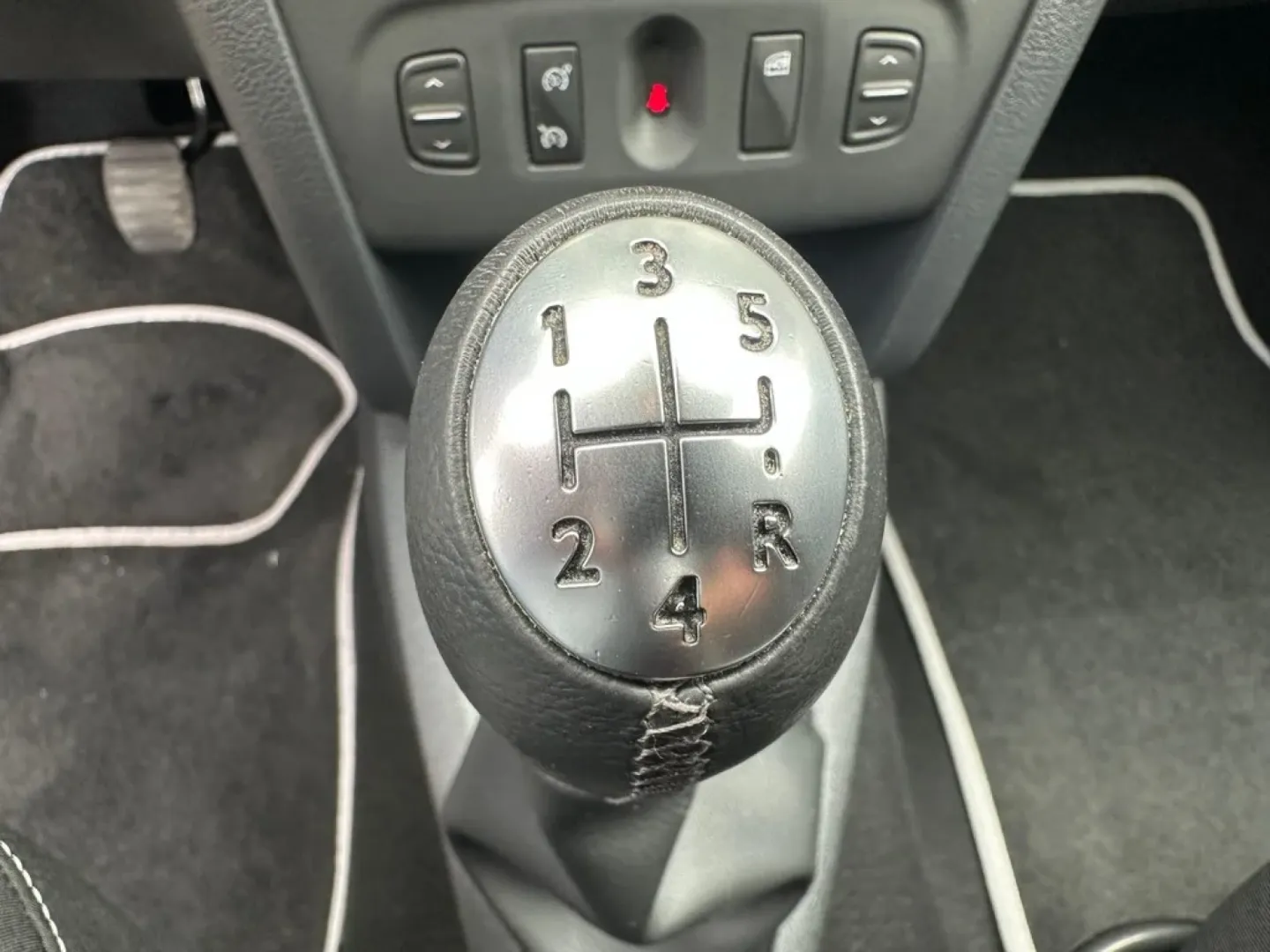 Cumpara/ Vinde online Dacia Sandero 2020 SH, la cel mai bun pret pentru tine!