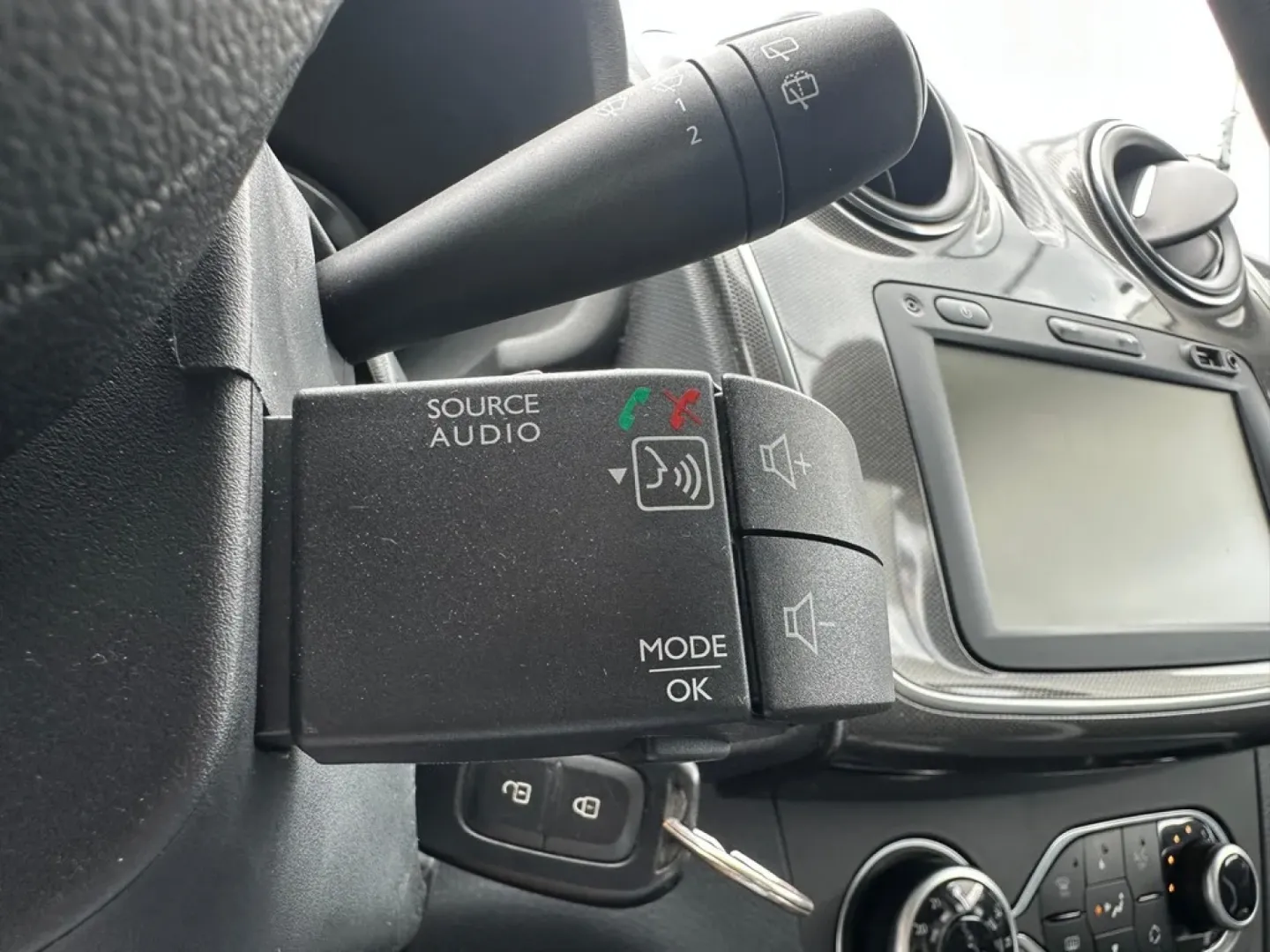 Cumpara/ Vinde online Dacia Sandero 2020 SH, la cel mai bun pret pentru tine!