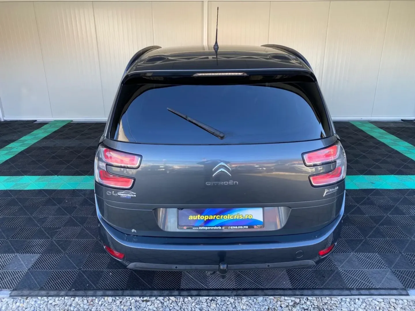 Cumpara/ Vinde online Citroen C4 2015 SH, la cel mai bun pret pentru tine!
