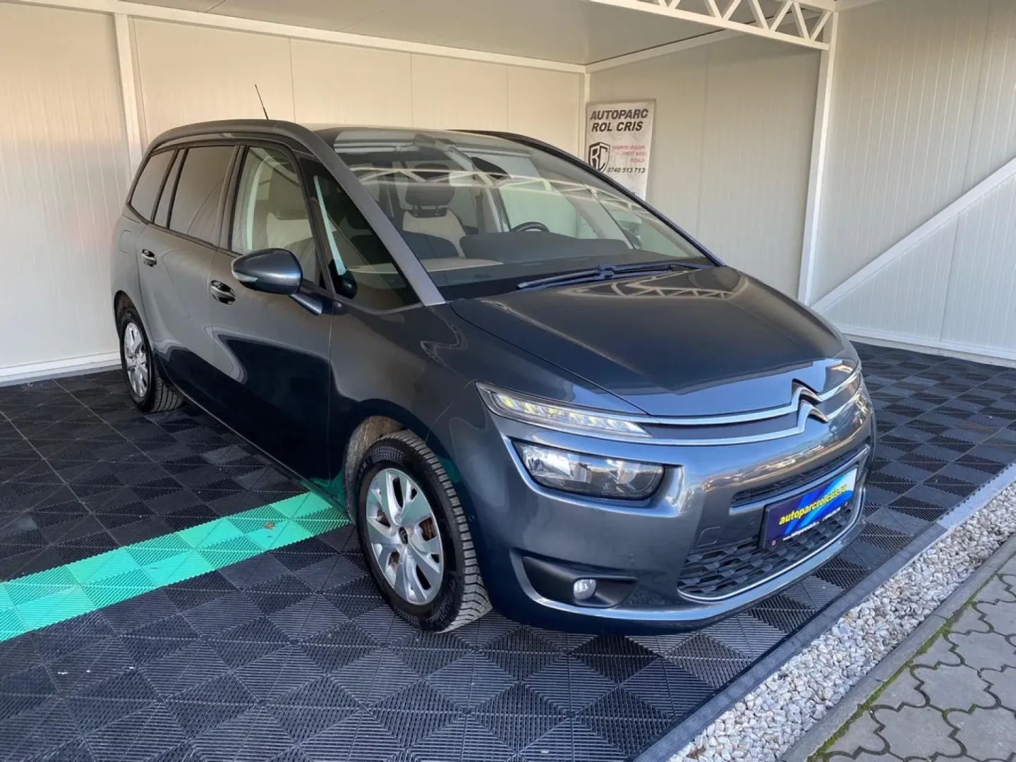 Cumpara/ Vinde online Citroen C4 2015 SH, la cel mai bun pret pentru tine!