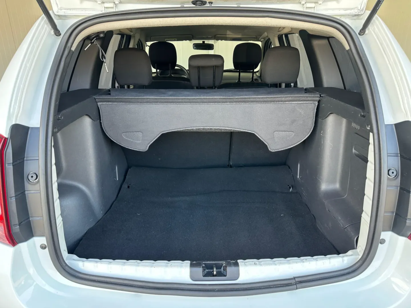 Cumpara/ Vinde online Dacia Duster 2011 SH, la cel mai bun pret pentru tine!
