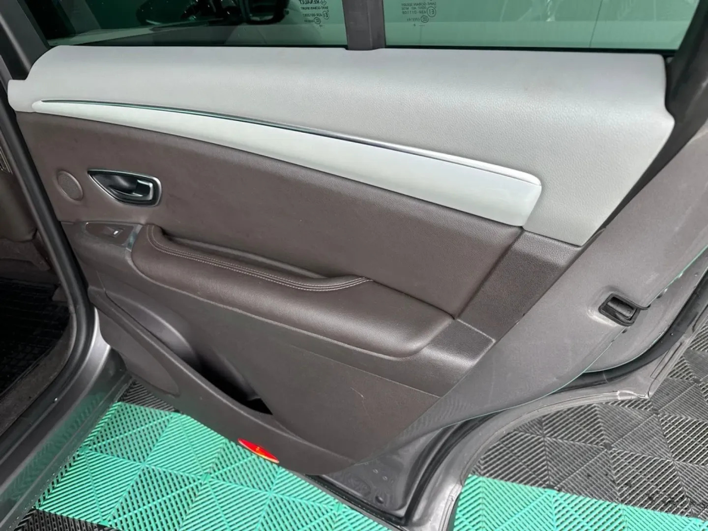 Cumpara/ Vinde online Renault Espace 2016 SH, la cel mai bun pret pentru tine!