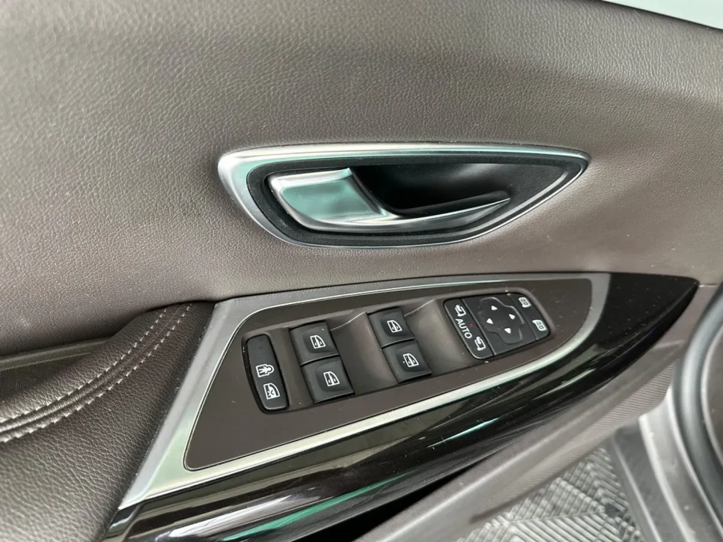 Cumpara/ Vinde online Renault Espace 2016 SH, la cel mai bun pret pentru tine!