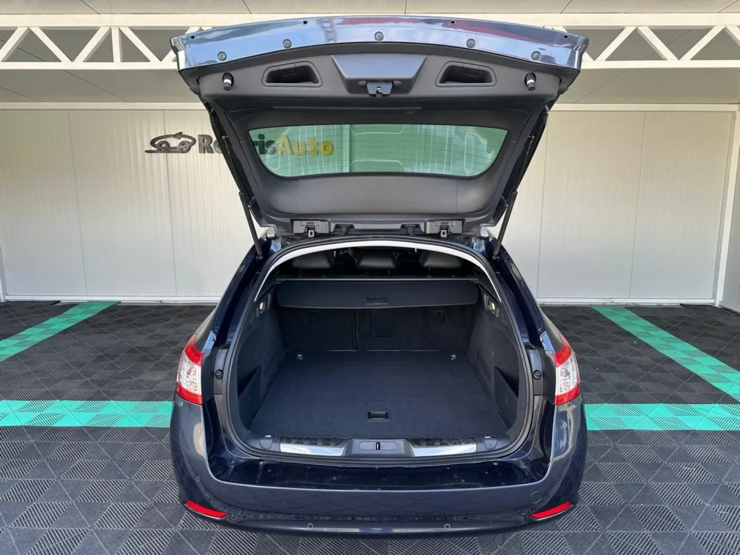 Cumpara/ Vinde online Peugeot 508 2012 SH, la cel mai bun pret pentru tine!