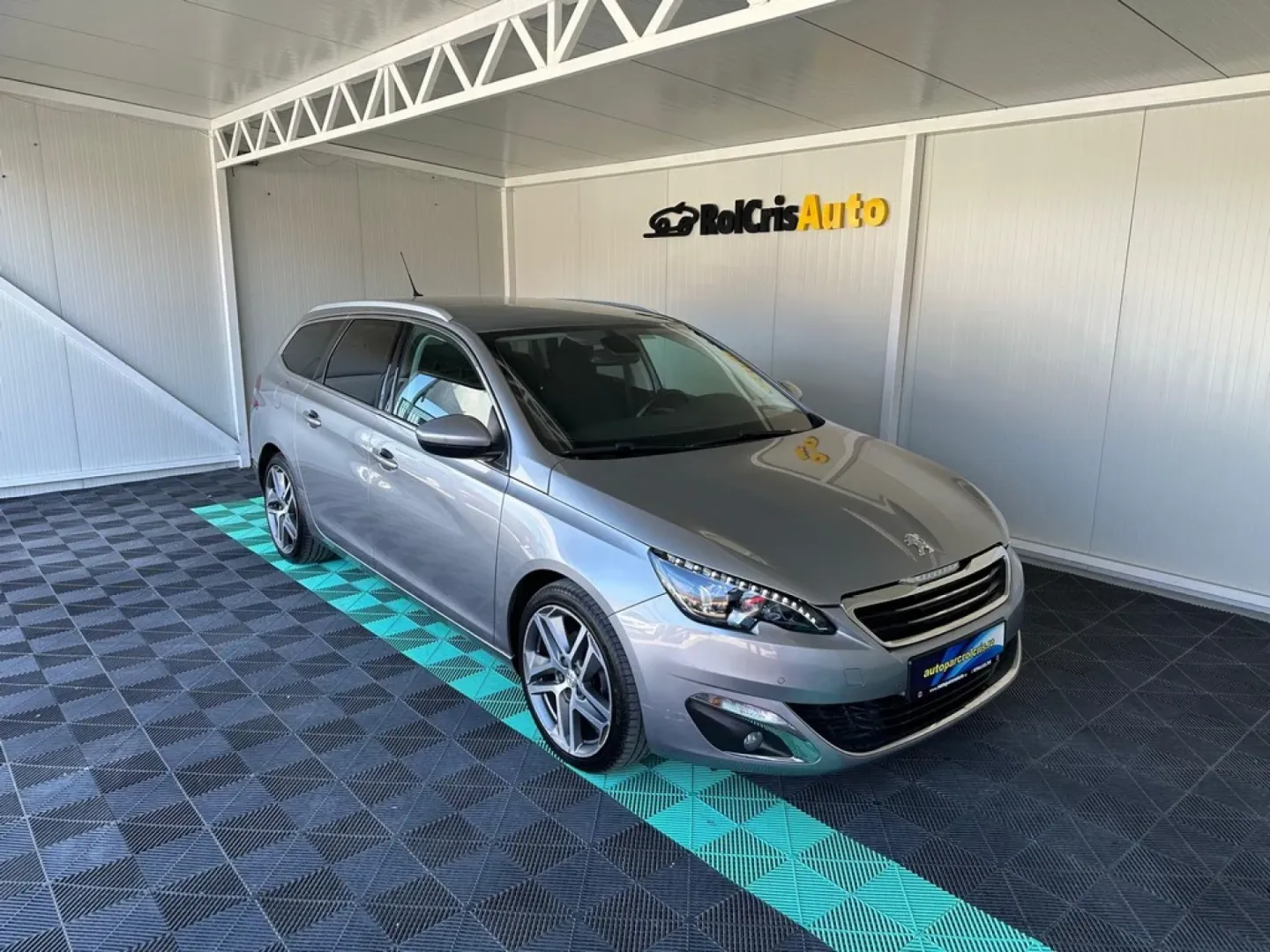 Cumpara/ Vinde online Peugeot 308 2015 SH, la cel mai bun pret pentru tine!