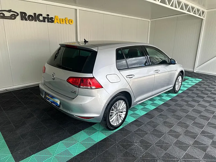 Cumpără / Vinde Volkswagen Golf 2015 SH, la cel mai bun pret pentru tine!