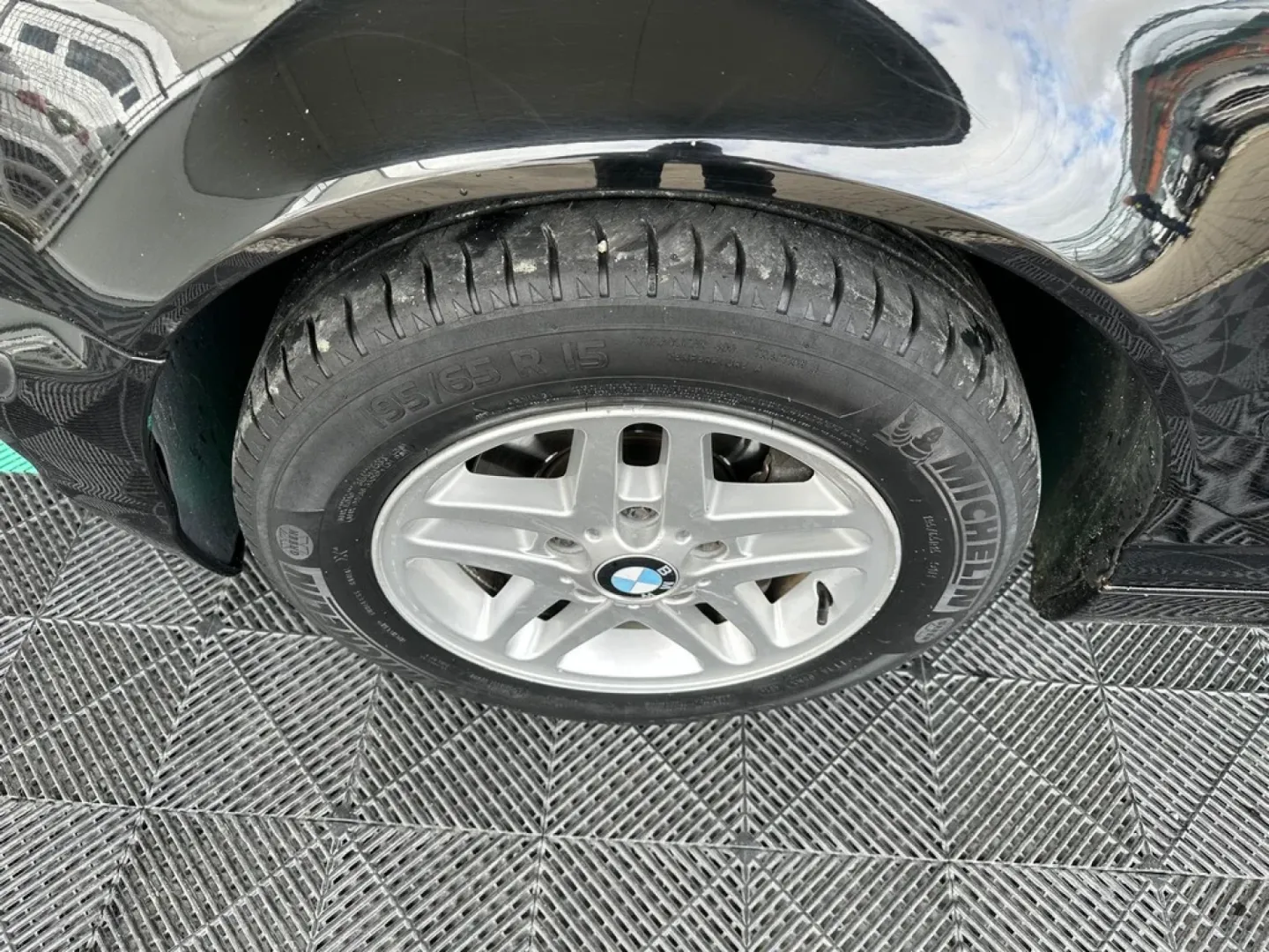 Cumpara/ Vinde online BMW 3 Series 2004 SH, la cel mai bun pret pentru tine!