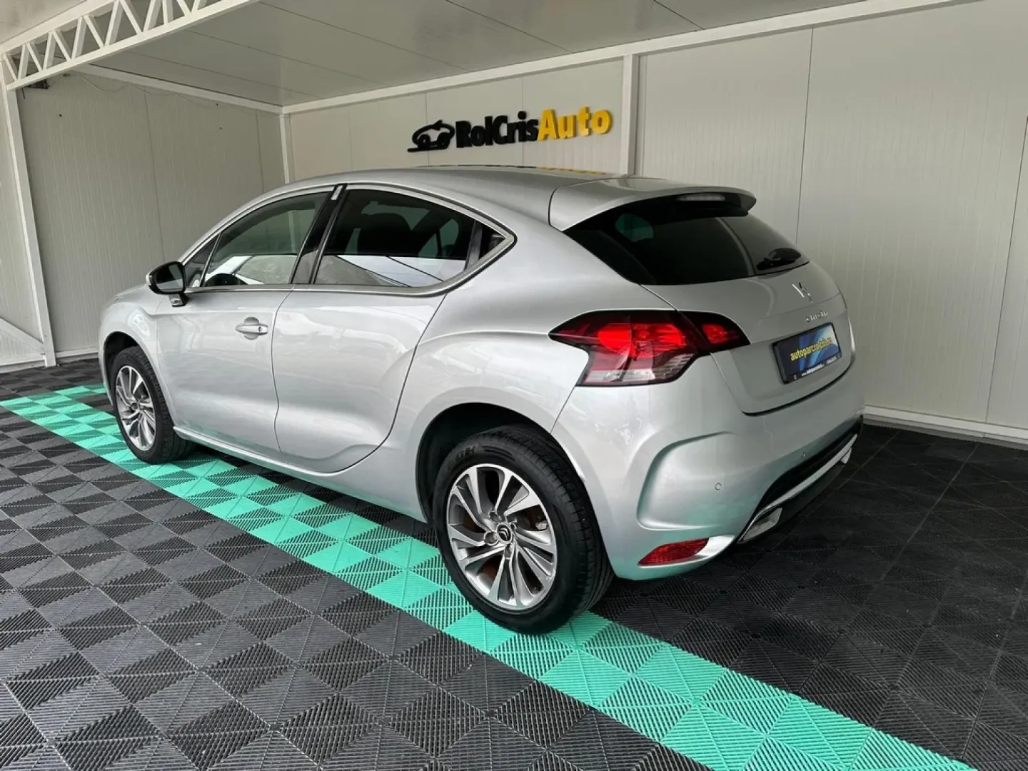 Cumpara/ Vinde online Citroen DS4 2012 SH, la cel mai bun pret pentru tine!