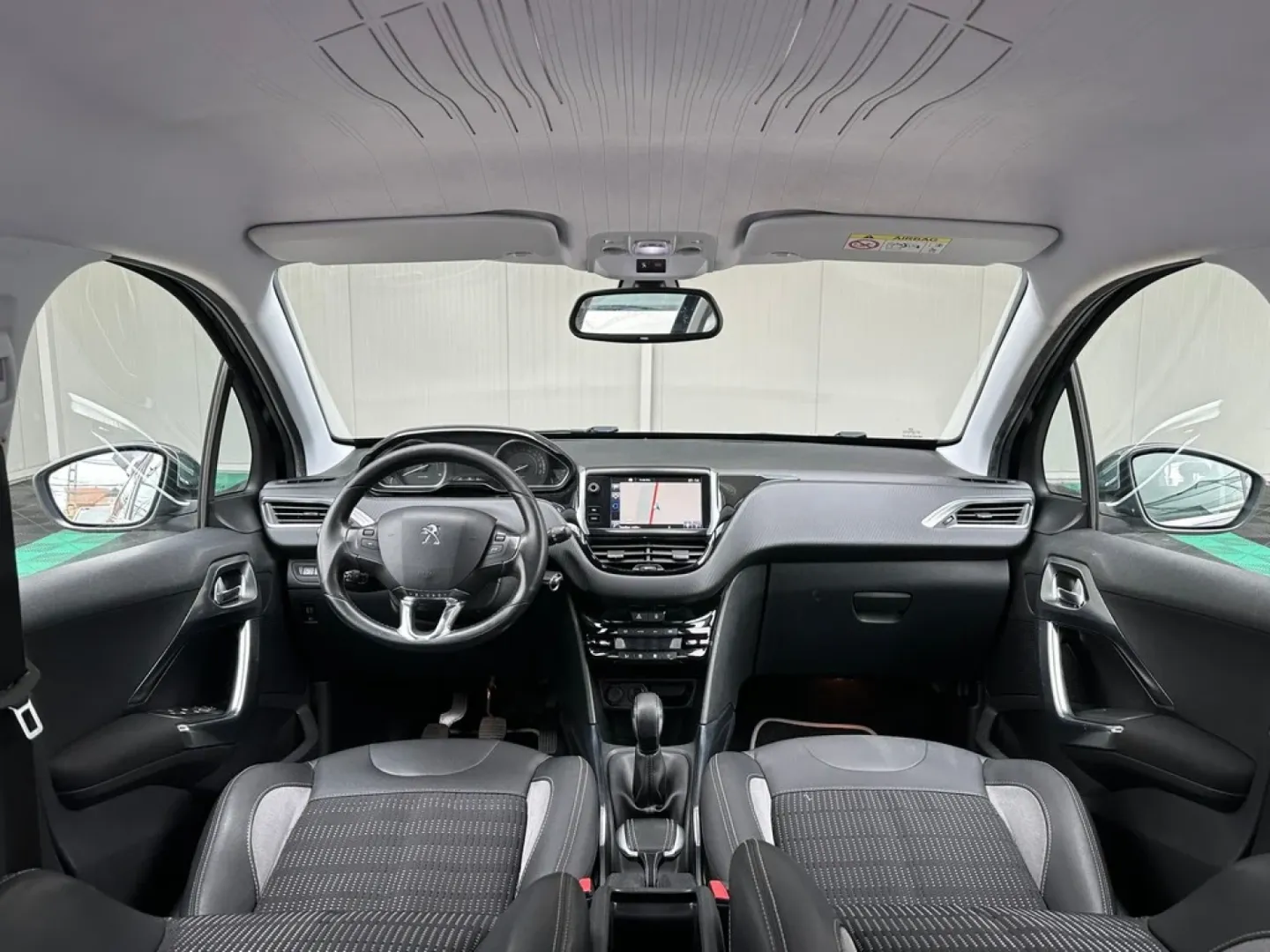 Cumpara/ Vinde online Peugeot 2008 2015 SH, la cel mai bun pret pentru tine!