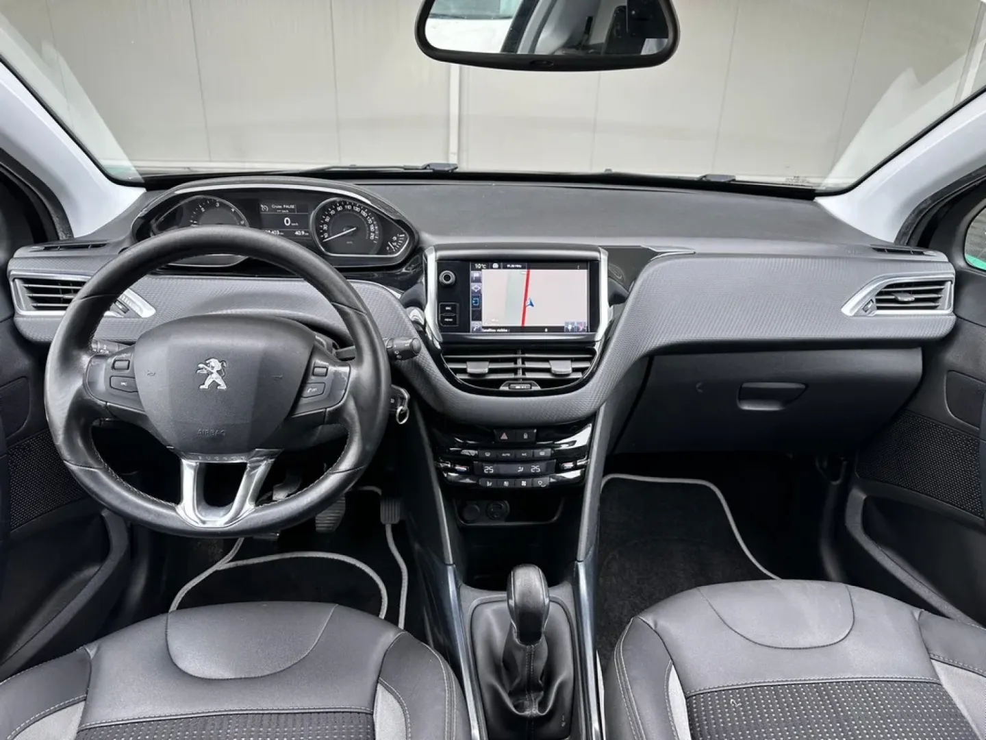 Cumpara/ Vinde online Peugeot 2008 2015 SH, la cel mai bun pret pentru tine!
