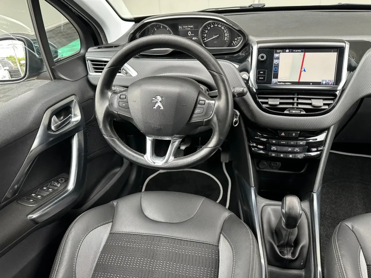 Cumpara/ Vinde online Peugeot 2008 2015 SH, la cel mai bun pret pentru tine!