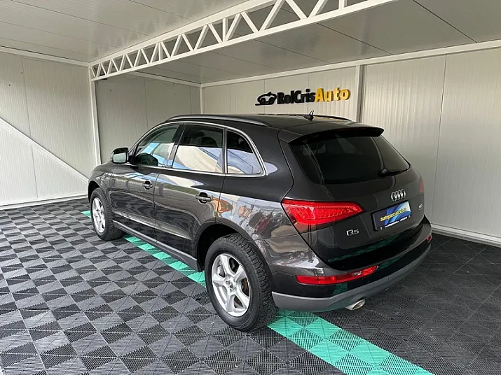 Cumpără / Vinde Audi Q5 2013 SH, la cel mai bun pret pentru tine!