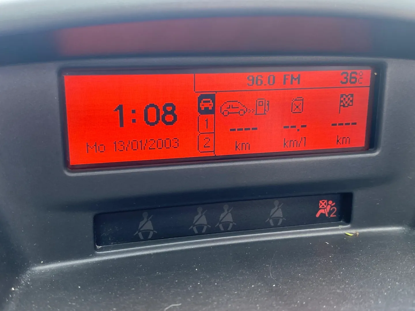 Cumpara/ Vinde online Peugeot 207 2007 SH, la cel mai bun pret pentru tine!