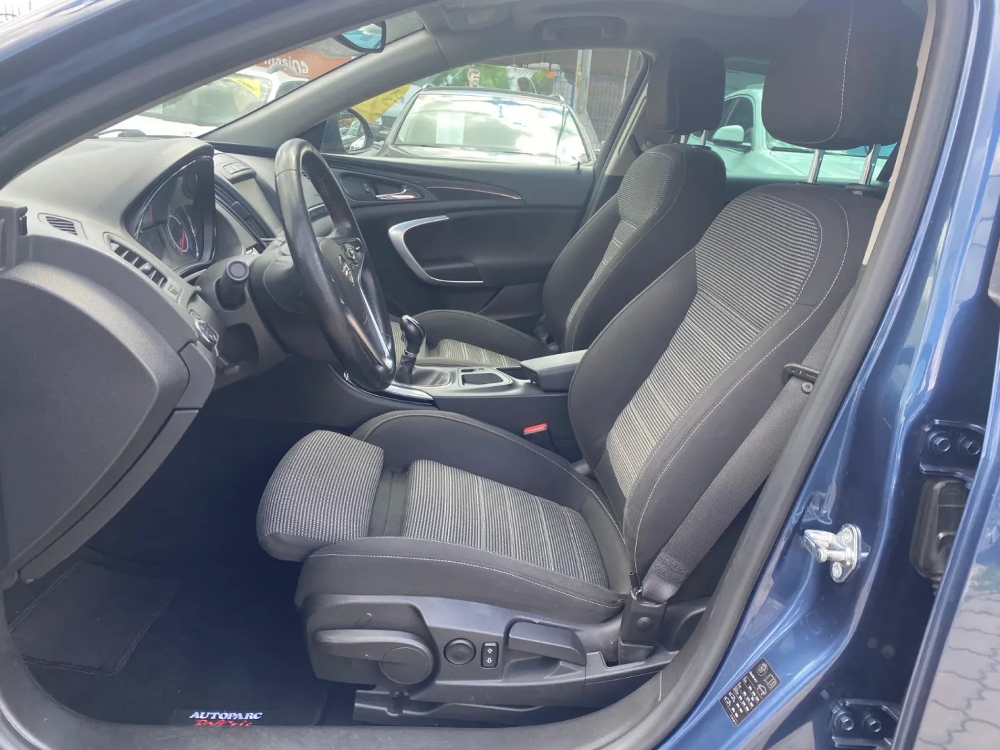Cumpara/ Vinde online Opel Insignia 2016 SH, la cel mai bun pret pentru tine!