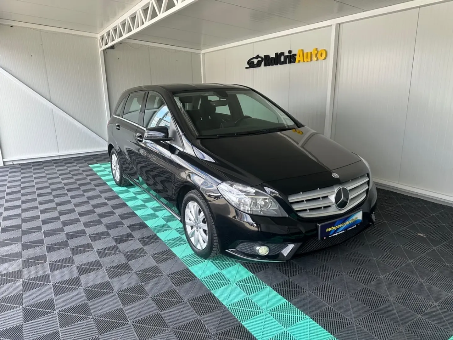 Cumpara/ Vinde online Mercedes-Benz B-Class 2014 SH, la cel mai bun pret pentru tine!