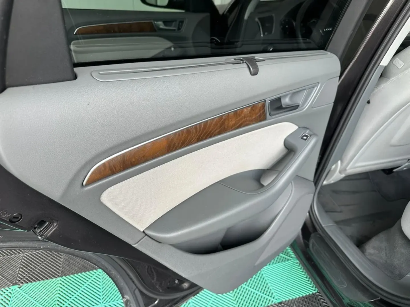 Cumpara/ Vinde online Audi Q5 2013 SH, la cel mai bun pret pentru tine!