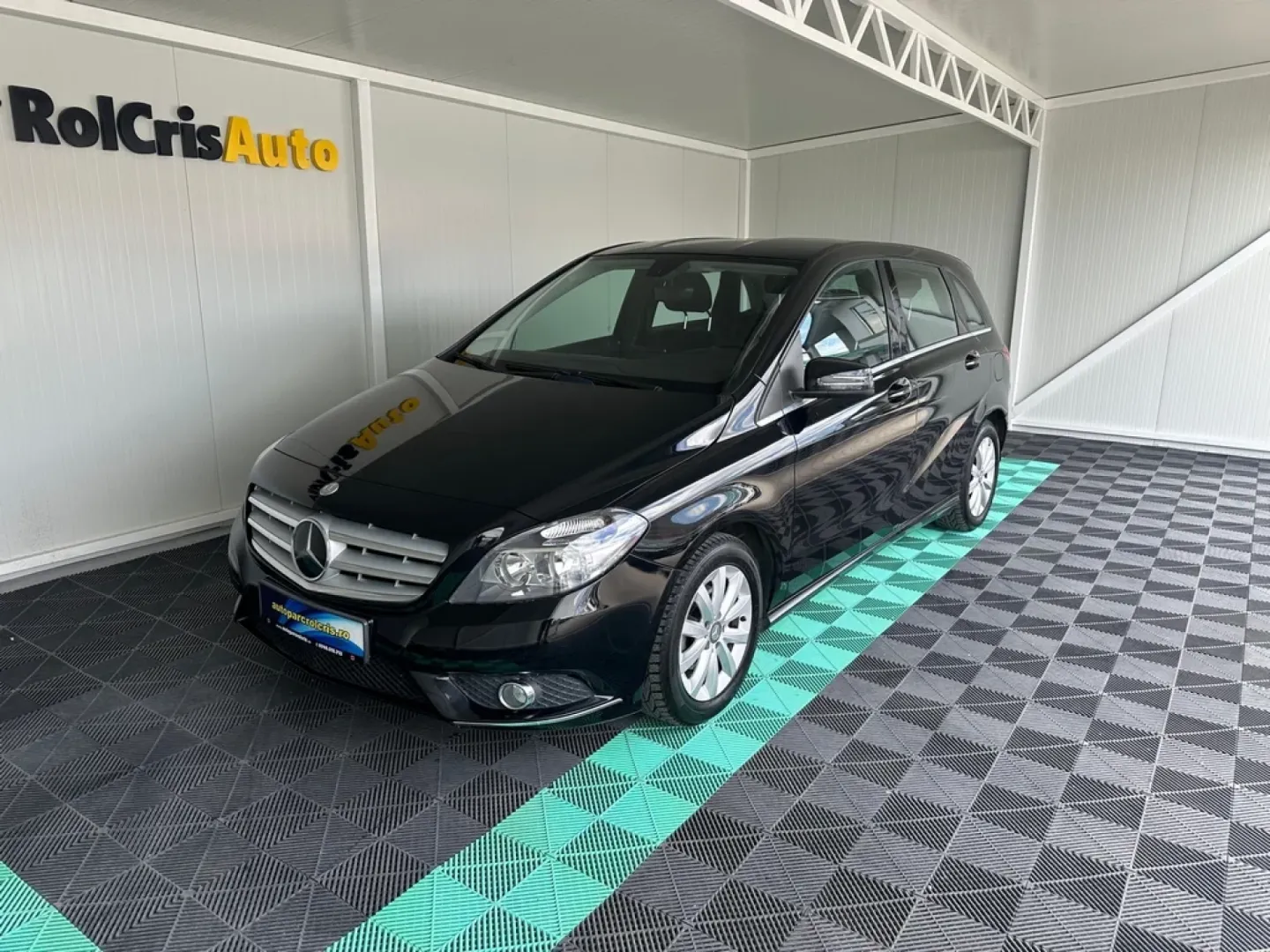 Cumpara/ Vinde online Mercedes-Benz B-Class 2014 SH, la cel mai bun pret pentru tine!