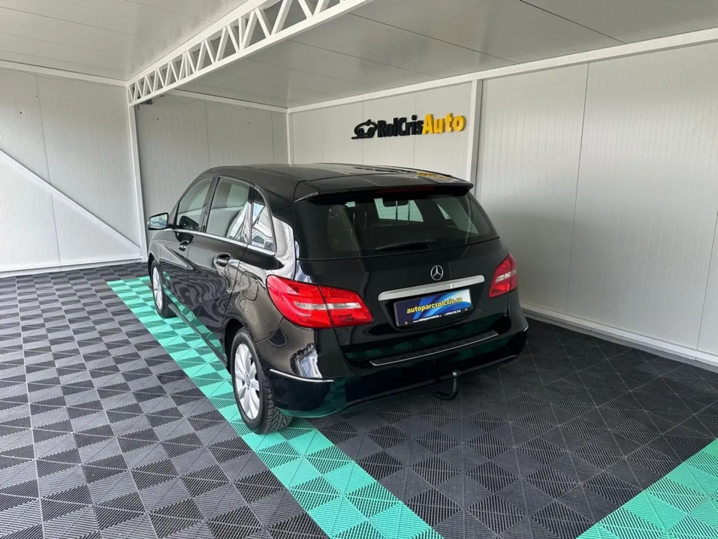 Cumpara/ Vinde online Mercedes-Benz B-Class 2014 SH, la cel mai bun pret pentru tine!