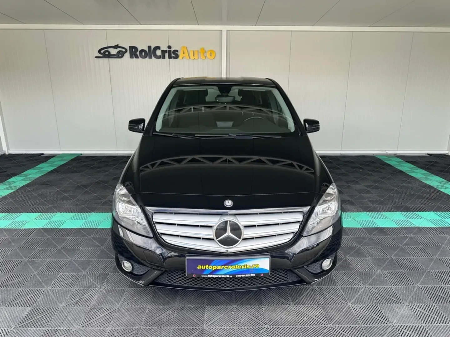 Cumpara/ Vinde online Mercedes-Benz B-Class 2014 SH, la cel mai bun pret pentru tine!