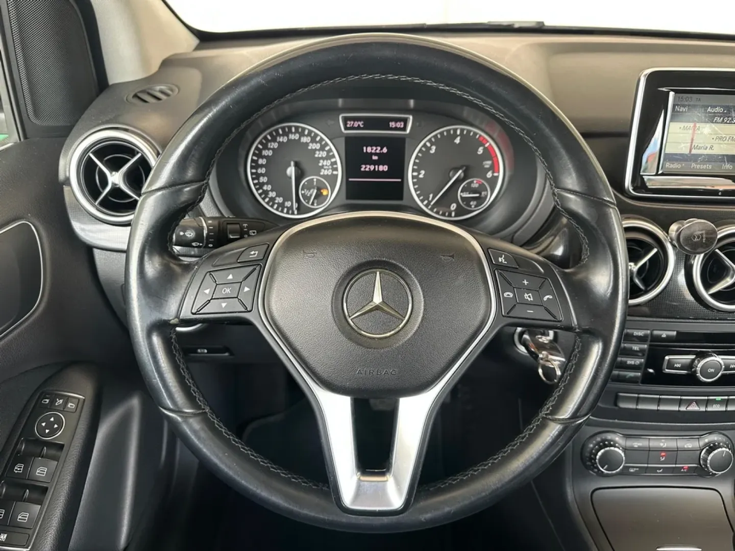 Cumpara/ Vinde online Mercedes-Benz B-Class 2014 SH, la cel mai bun pret pentru tine!